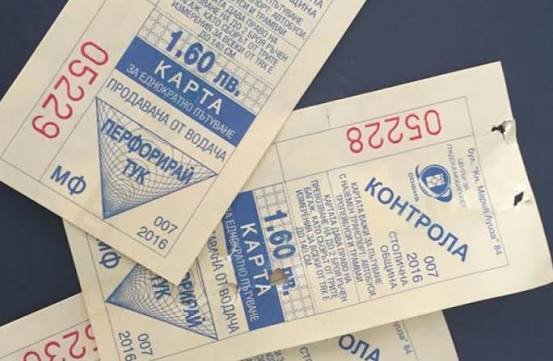 Варна плаща над 1 млн. евро на банка за плащанията в новата билетна система