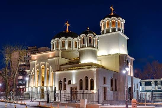25 април: Освобождават зоната пред катедралата за акцията „Аз Вярвам и Помагам“