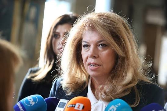 Йотова за Слава Рачева: Гласът, който се превърна в детството на поколения българи