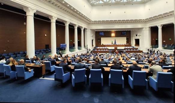 Старт на 52-рото Народно събрание: започва седмица, която ще реши дали България ще има кабинет