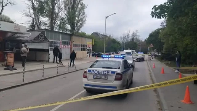 Нападение с нож край супермаркет във Варна: 47-годишна жена е задържана, четирима са пострадали