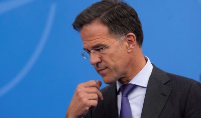 Рюте подчертава важността на солидарността в НАТО за справяне със заплахите от Иран