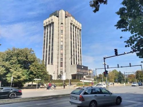 Общинска проверка установи: Къща до Делфинариума е незаконно надстроена