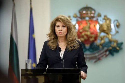 Йотова постави срокове за 52-рото НС: клетва, бюджет и битка за кабинет