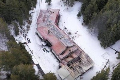 Дим от хижа &bdquo;Петрохан&ldquo; вдигна МВР и прокуратурата на крак: огън не е открит