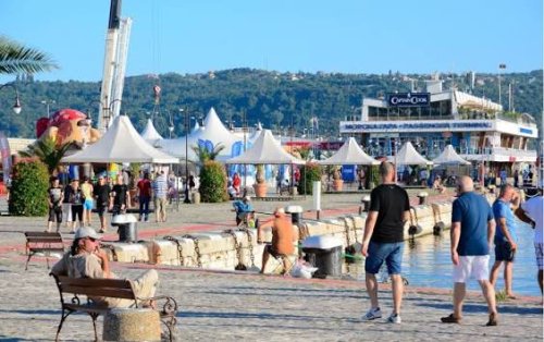 Временно затварят улицата към Морска гара във Варна: блокада заради антитерористично учение