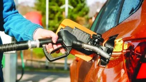 Горивата тръгнаха рязко нагоре: дизелът поскъпна с близо 20% за месец