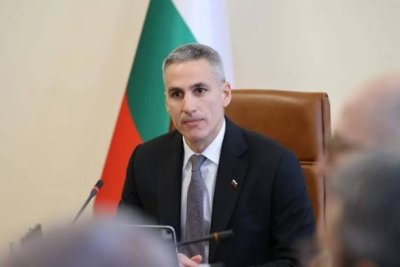 Гюров обеща &bdquo;прозрачни избори&ldquo;: МВР пуска гореща линия срещу купуването на гласове