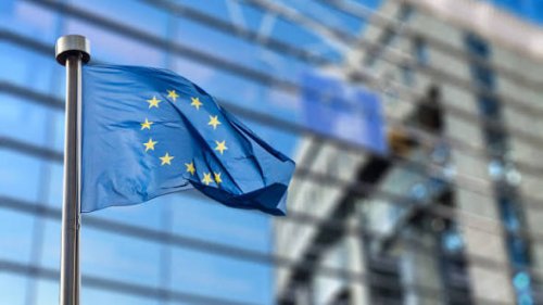 Европейска комисия: Ще работим с правителството на Виктор Орбан при необходимост