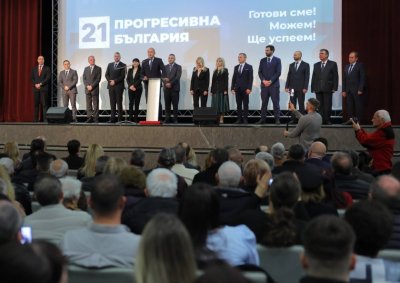 Радев в Русе: Ще демонтираме олигархичния модел (СНИМКИ+ВИДЕО)