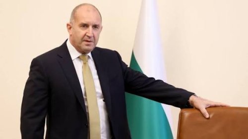 6 млн. евро от бюджета, за да спре лихвата: кабинетът &bdquo;Радев&ldquo; плаща за загубено дело срещу парламента