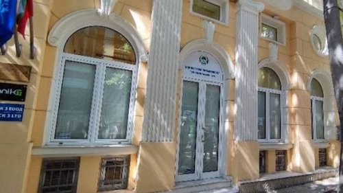 Сигнал за бомба в НОИ&ndash;Варна: евакуация след имейл, проверката не откри опасност