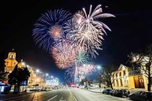Денят на Варна 2026: концерти, церемонии и заря в 23:00 &ndash; ето пълната програма за 15 август