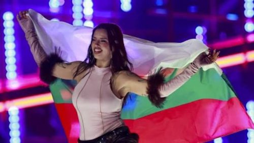 Кметът на Варна кани Дара за Деня на града: Почетен гражданин и посрещане &bdquo;до зори&ldquo;