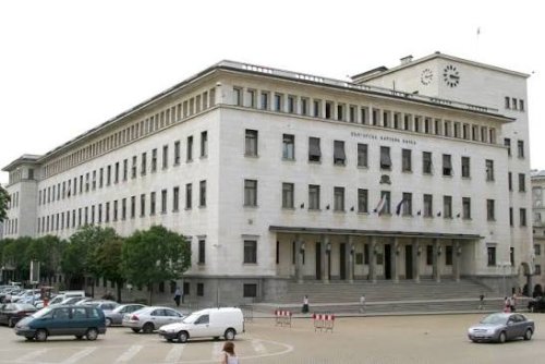 Край на безплатната обмяна в банките: 1,7 млрд. лева още са извън касите на БНБ