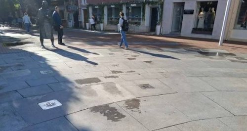 Край на риска в центъра на Варна: ремонтираха сухите фонтани до &bdquo;Рибарят и златната рибка&ldquo;
