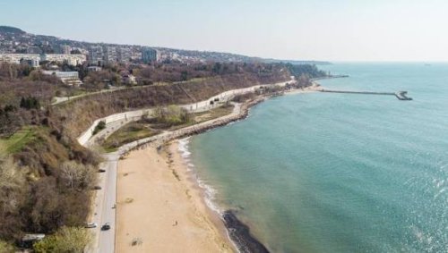 Варненци излизат на акция: &bdquo;Морската алея не е улица за коли&ldquo;