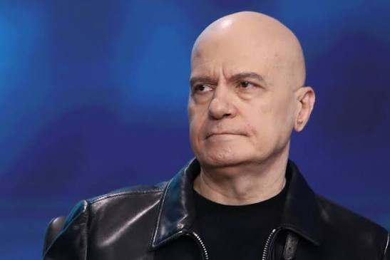 Слави Трифонов атакува социолозите: „Пишат каквито си искат цифри“