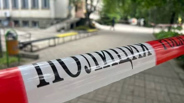 Бомбени заплахи във Варна: 15 сигнала към училища и градини, полицията не откри устройства