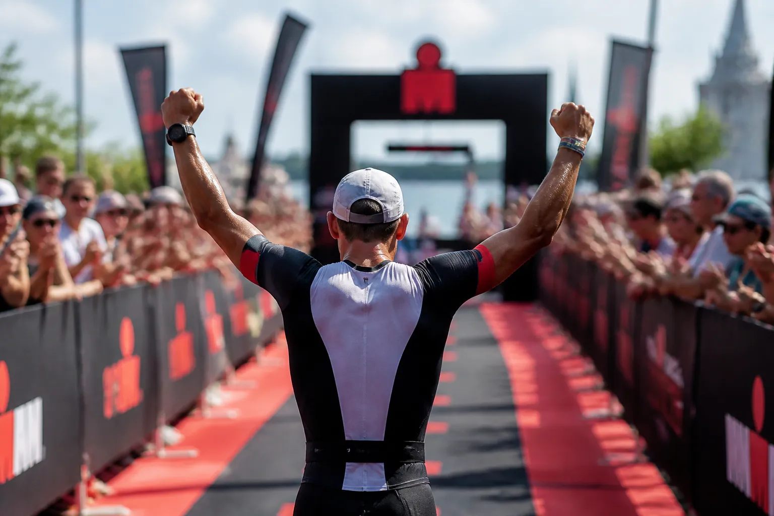Варненецът Радослав Мавродиев финишира IRONMAN Tallinn за 16:20 часа