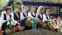 Цветница идва в неделя: кои имена празнуват и какви са традициите