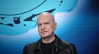 Слави Трифонов превръща трагедията от "Петрохан" в музика