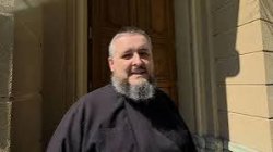 Католиците във Варна празнуват Великден първи: &bdquo;Другата седмица пак&ldquo;, казва отец Михал