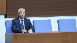 Парламентът върна Пламен Тончев начело на ДАНС