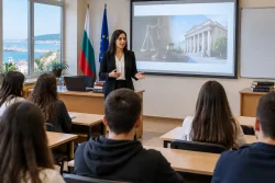 Административен съд – Варна започна лекции за ученици