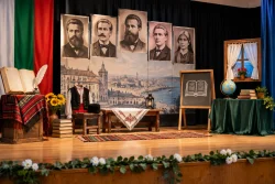 ДГ №3 „Звездичка“ във Варна изнесе спектакъл за будителите
