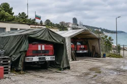 Пожарният участък в Златни пясъци рискува закриване без гараж